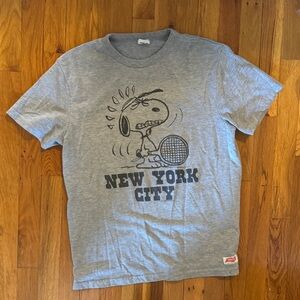 Esprit Gray Graphic Tee - Short Sleeve